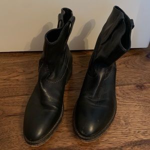 Black leather Italian boots